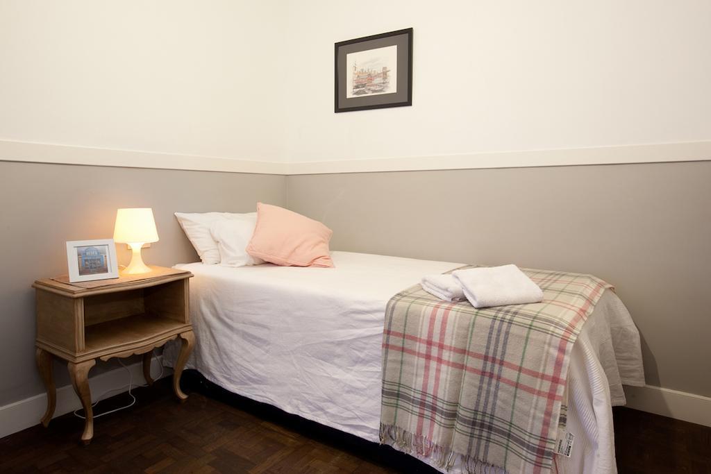 Letsgo Camp Nou Apartment Barcelona Exterior photo