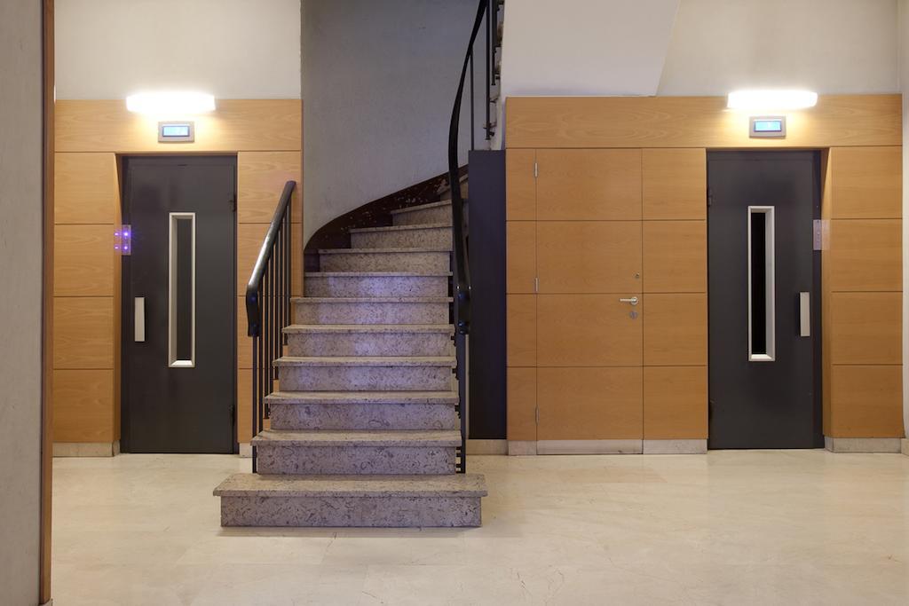 Letsgo Camp Nou Apartment Barcelona Exterior photo